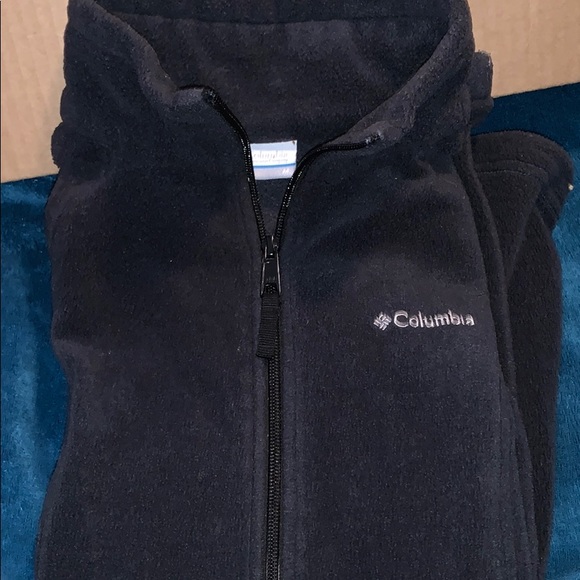 Columbia Jackets & Blazers - Columbia fleece jacket